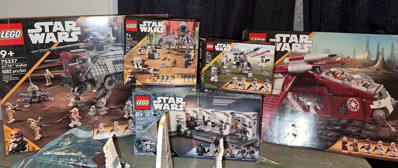 LEGO Star Wars Collection Lot – Complete Sets with Minifigures & Manuals