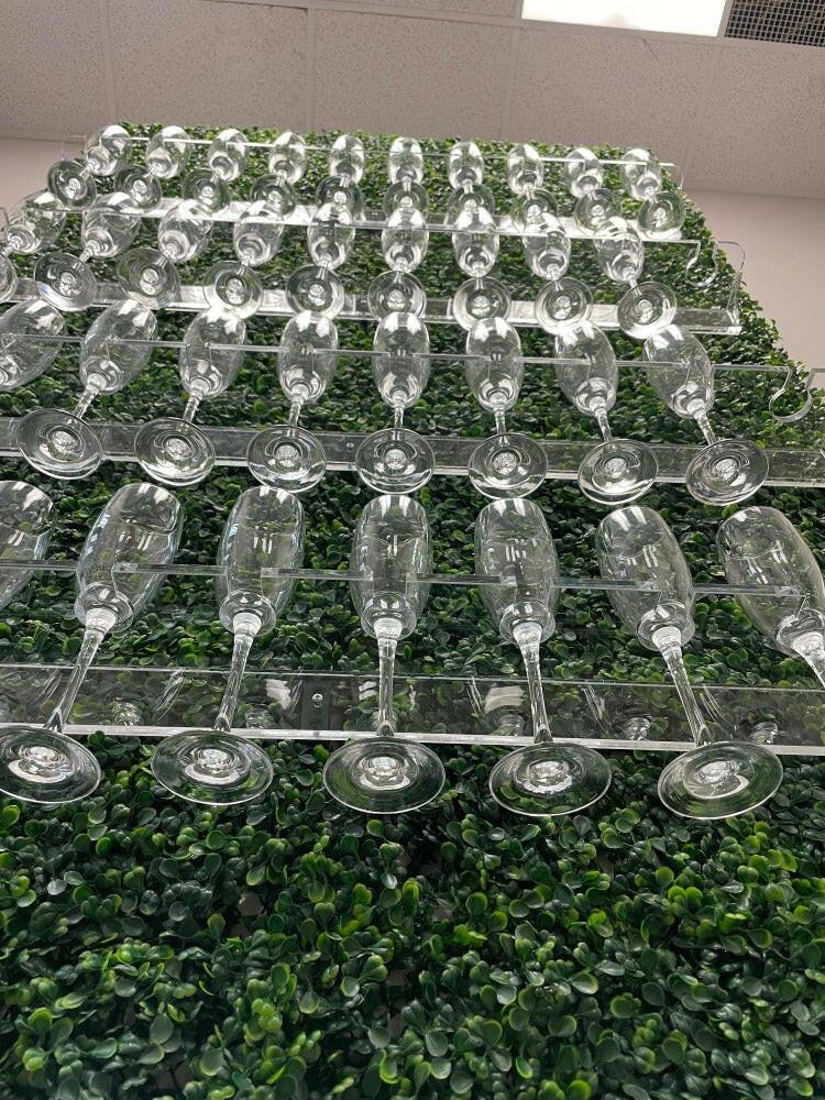 Champagne Wall (40 glasses/flutes)