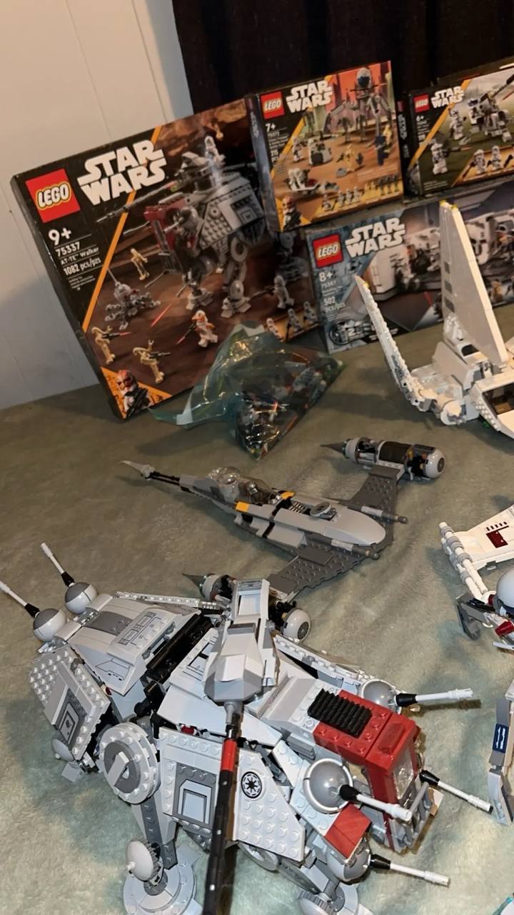 LEGO Star Wars Collection Lot – Complete Sets with Minifigures & Manuals