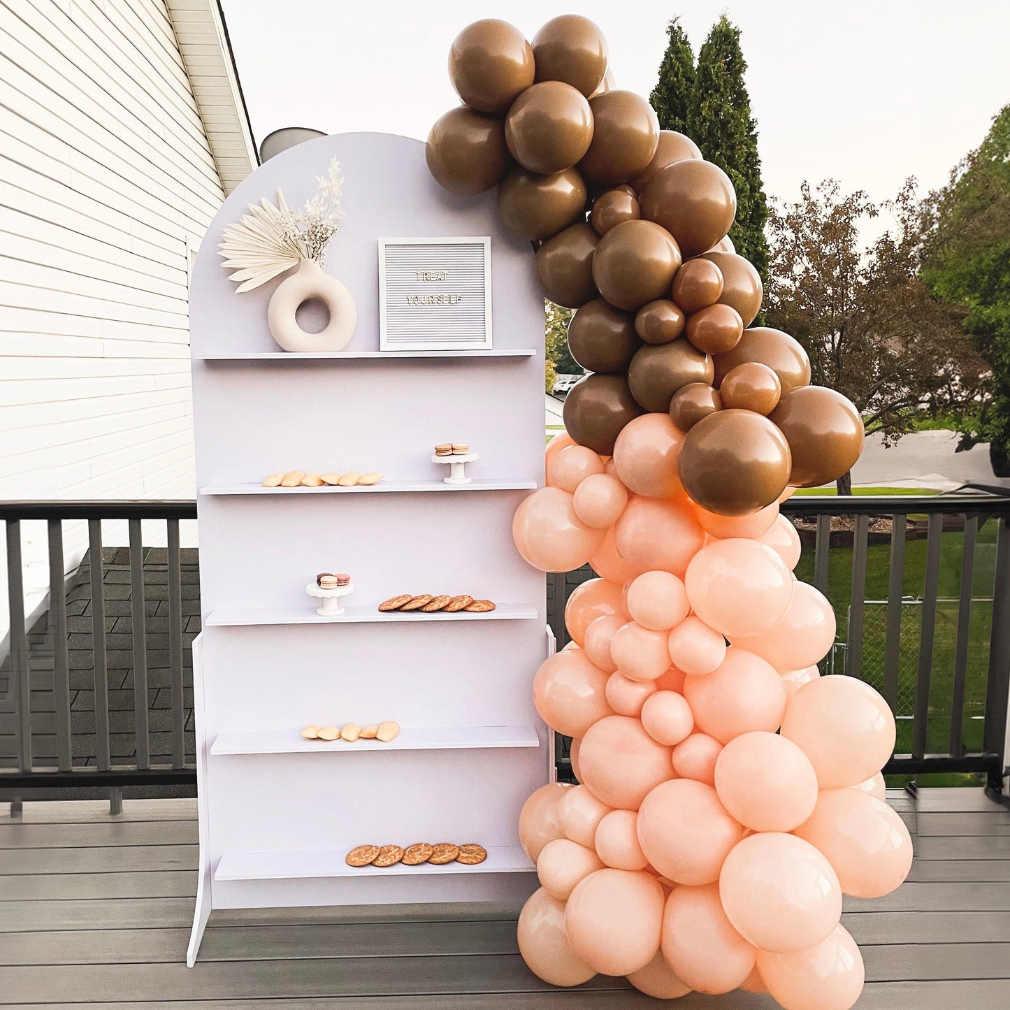 Arch Backdrop wall, Backdrop With Shelves